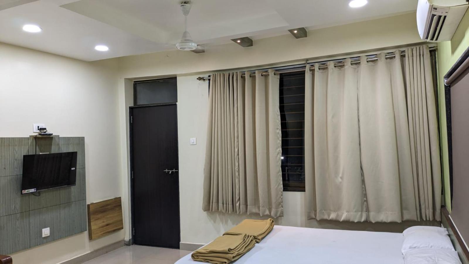 Hotel Aaba'S Gomantak Sawantwadi Exterior photo